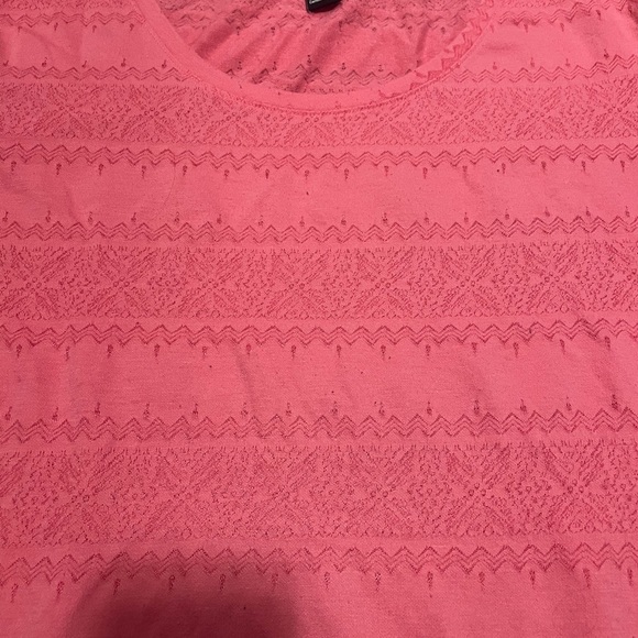 Coral pink crop top - Picture 3 of 3